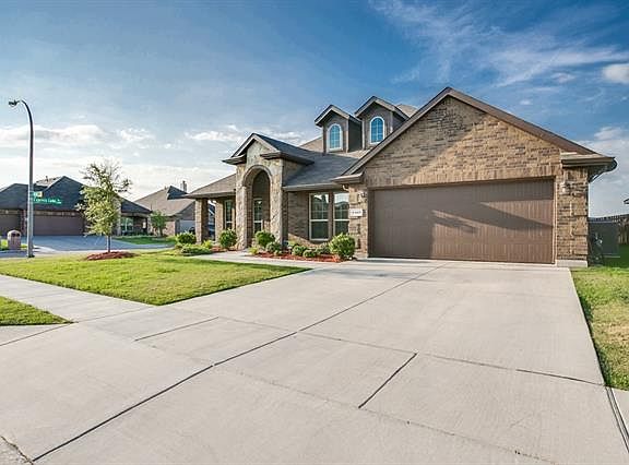 2nd image of 4401 Cypress Lake Ct