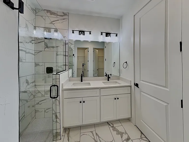 1128 Bismarck Rd — Photo 15