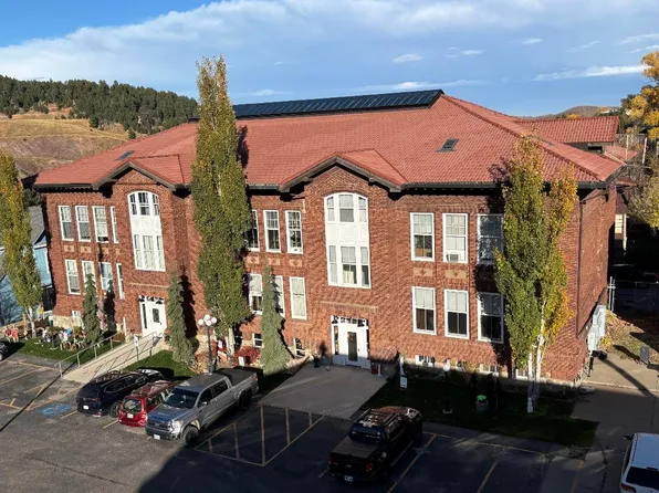 121 Wall St, Lead, SD