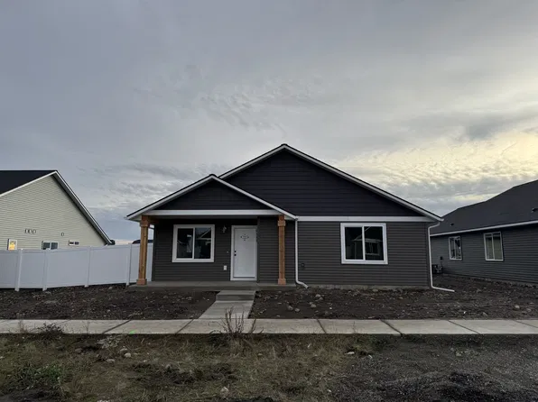6188 W Bowmore Ln, Rathdrum, ID 83858