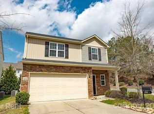 14232 Drake Watch Ln, Charlotte, NC 28262