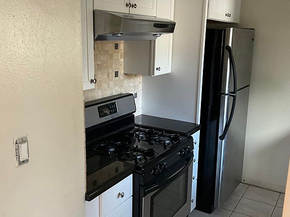 5th image of 218 El Dorado Ave