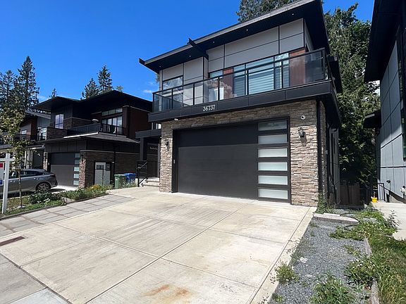 2nd image of 36737 Carl Creek Cres #A