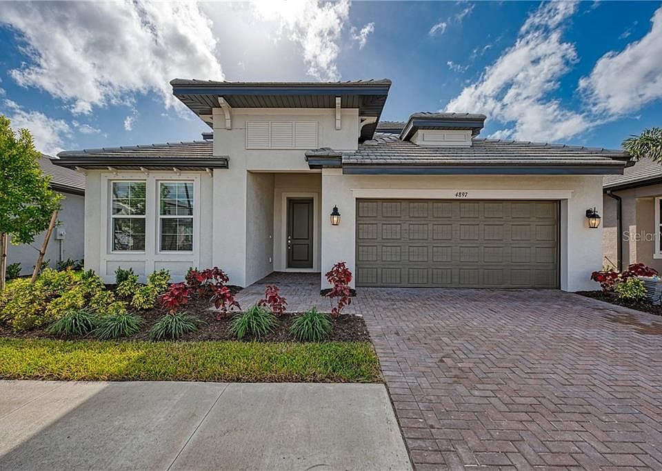 1st image of 4897 Antrim Dr