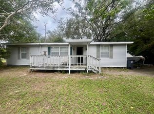312 Hillcrest Ave, Valparaiso, FL 32580