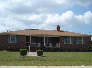 2411 Dixie Acres Dr, Hamer, SC 29547