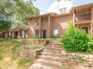 5917 Hollytree Dr, Tyler, TX 75703