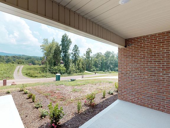 3rd image of 1811 Griffitts Mill Cir Lot 95
