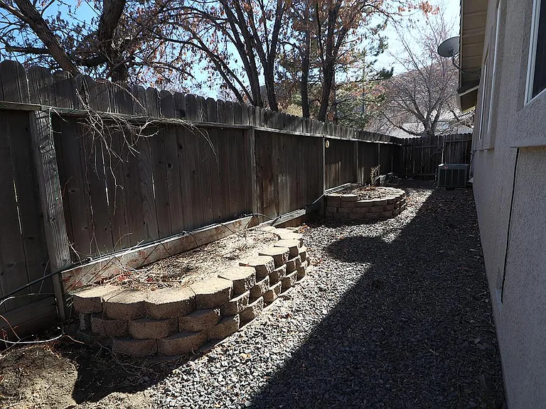 8701 White Fir St — Photo 27