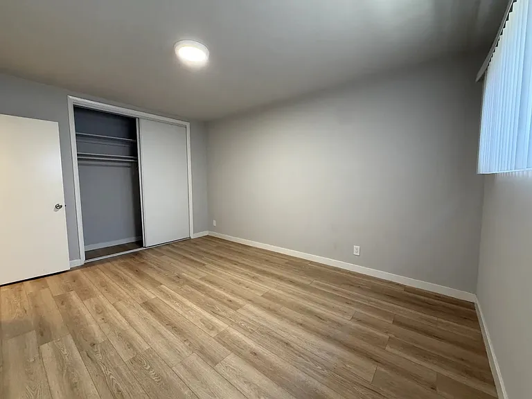 4415 Ventura Canyon Ave #202 — Photo 6