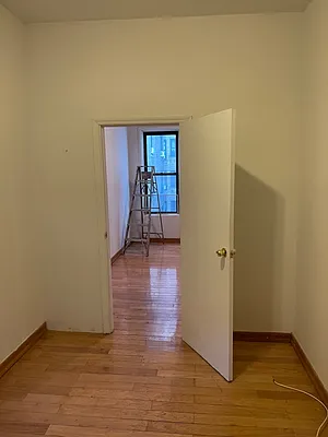 Rented by K & O Realty Associates Inc. | media 45