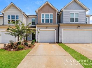 1515 Glacier Dr, Durham, NC 27713