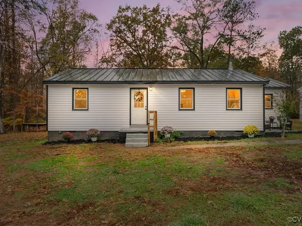 2207 Kiowa Dr, Powhatan, VA 23139