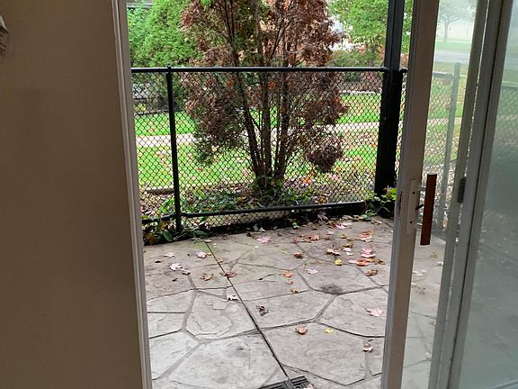 2nd image of 4645 Coolidge Hwy APT 9