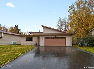 10205 Goodnews Cir, Anchorage, AK 99515