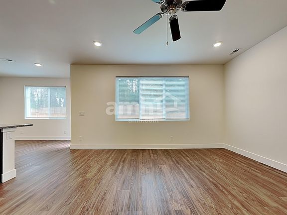 5th image of 9226 Shootingstar St SE