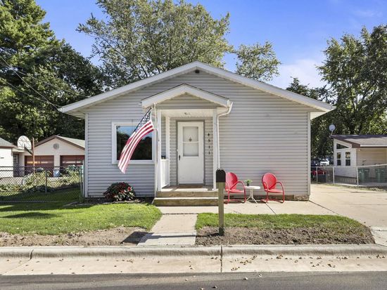 4511 Larson Street, Mc Farland, WI 53558
