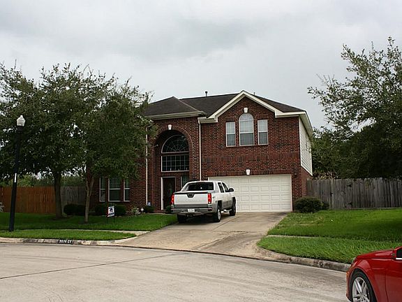 2nd image of 3616 Shasta Ct