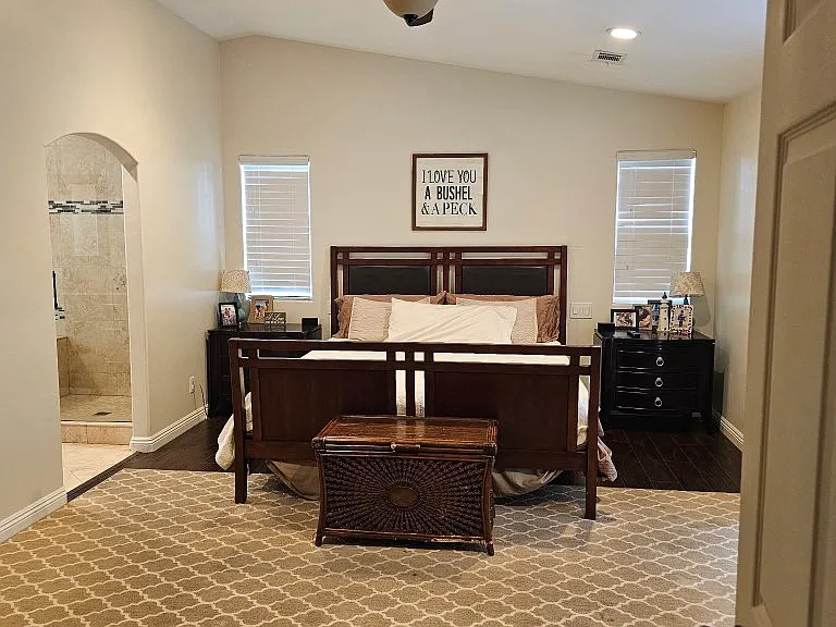 608 Las Flores Dr — Photo 17
