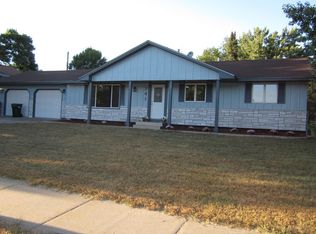 741 109th Ave NE, Blaine, MN 55434