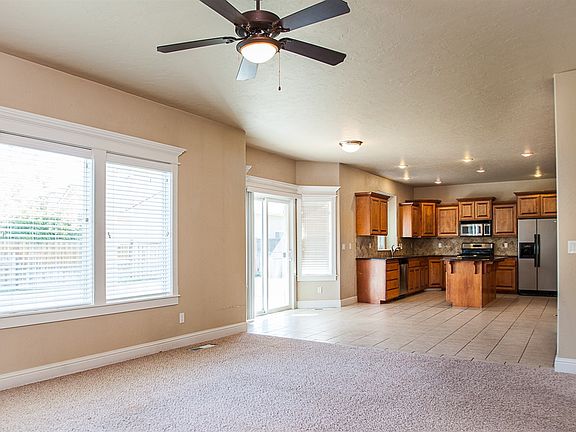 5th image of 1928 W Grand Teton Dr