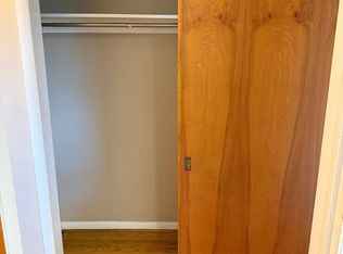 1862 Powder Mill Rd, York, PA 17402