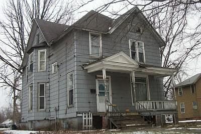 1st image of 560 Monmouth Blvd
