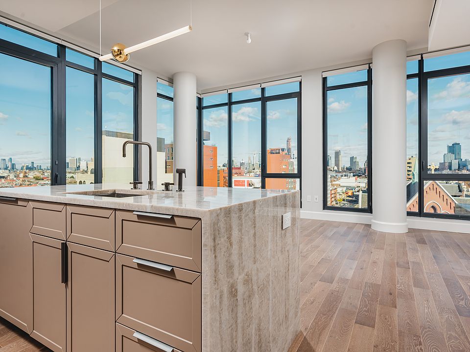 1st image of 262 9th St #804