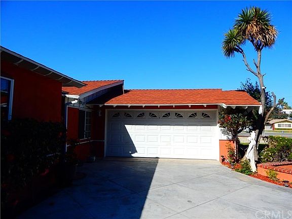 2nd image of 7930 Delphinium Cir