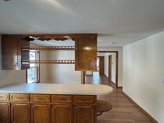 2nd image of 39 Broad St #2
