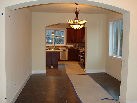 5th image of 13257 40th Ave S