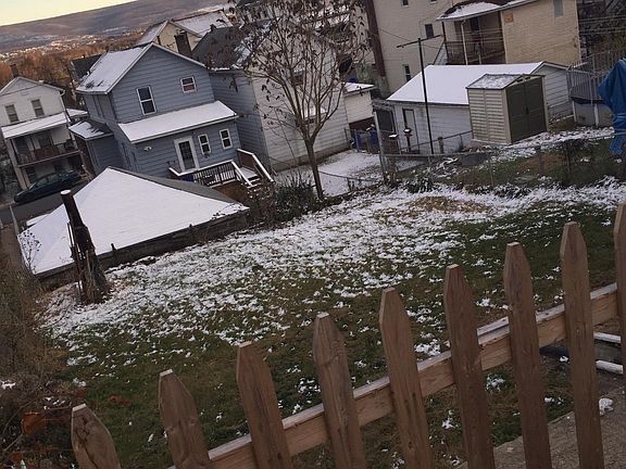 2nd image of 43 Myrick St