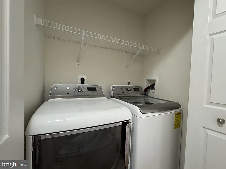 3639 Glouster Dr — Photo 25