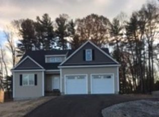 98 Sawtelle Rd, Leominster, MA 01453