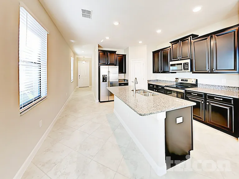 9735 Ivory Dr — Photo 18