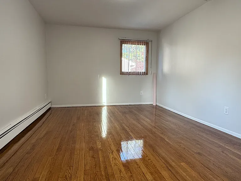 639 Townline Rd — Photo 15