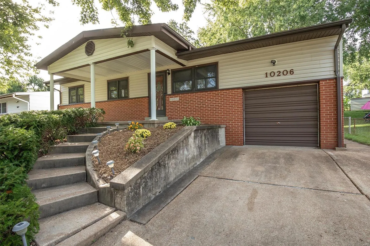 10206 Florinda Dr photo 1