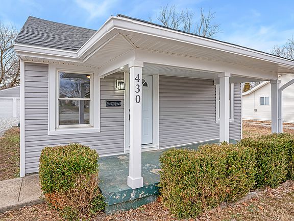 5th image of 430 N 18th Ave