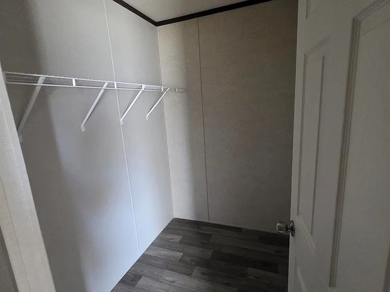 1200 S Hendricks Ave #18 — Photo 9