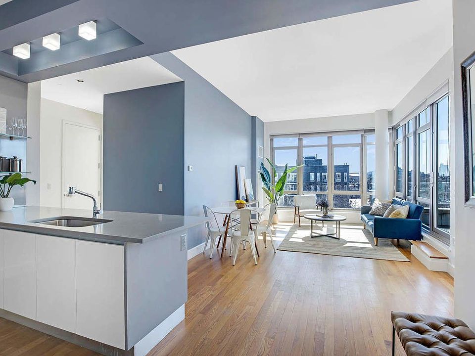 1st image of 315 Gates Ave APT 6D