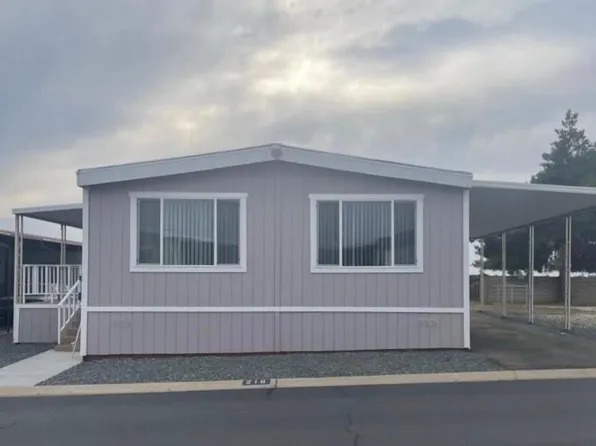 720 E Worth Avenue #218, Porterville, CA 93257