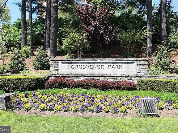 4th image of 10101 Grosvenor Pl APT L11