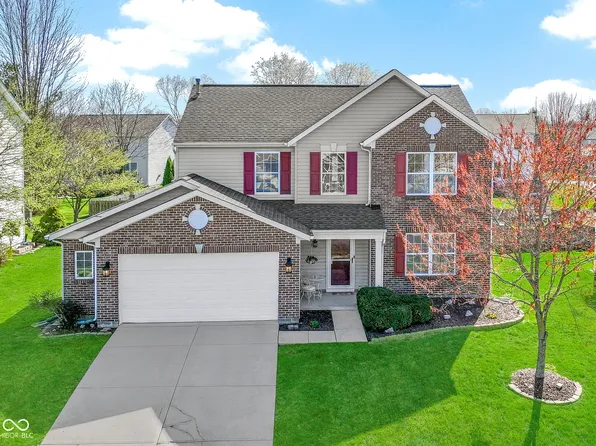 11741 Langham Crescent Ct, Fishers, IN 46037