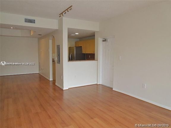 3rd image of 6630 NW 114th Ave APT 1527