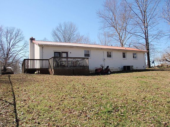 5th image of 2929 White Oak Dr