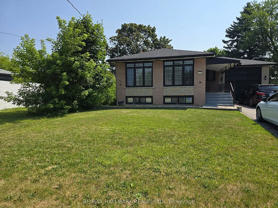 211 Norfolk Ave