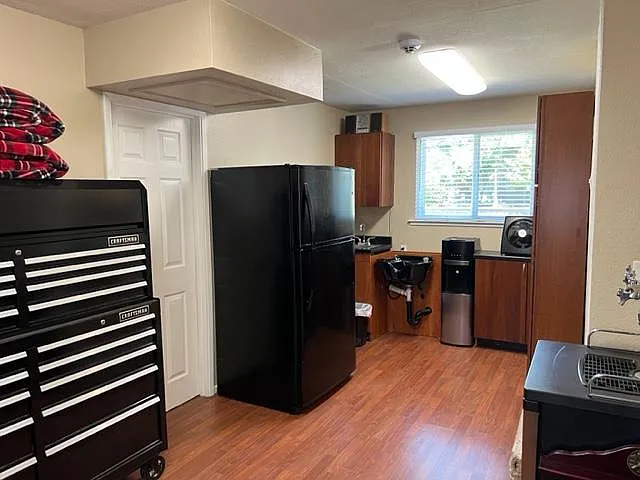 553 Bonita Ave — Photo 49