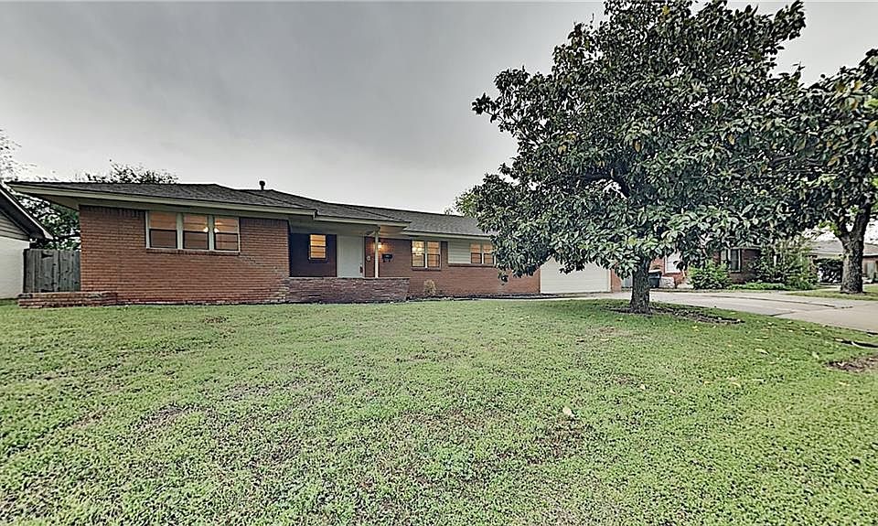 1st image of 9606 Village Dr