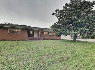 9606 Village Dr, Oklahoma City, OK 73120