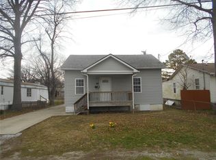 721 27th Pl, Granite City, IL 62040